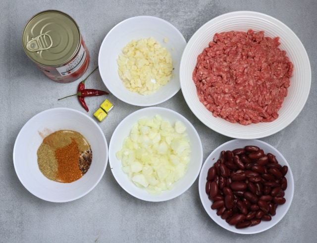 ingredients for chilli con carne