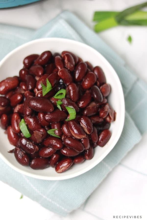 plate of Red Kidney beans place on napkin