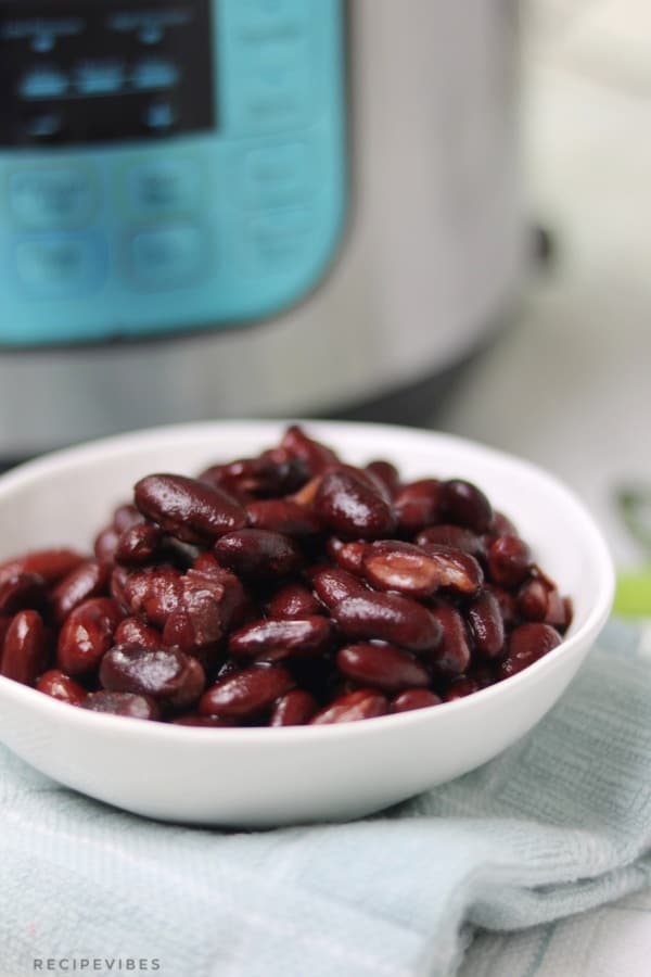 Red kidney beans with instant pot at the background