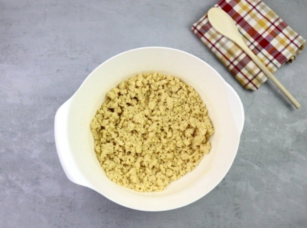 Mix butter in to make crumb like texture