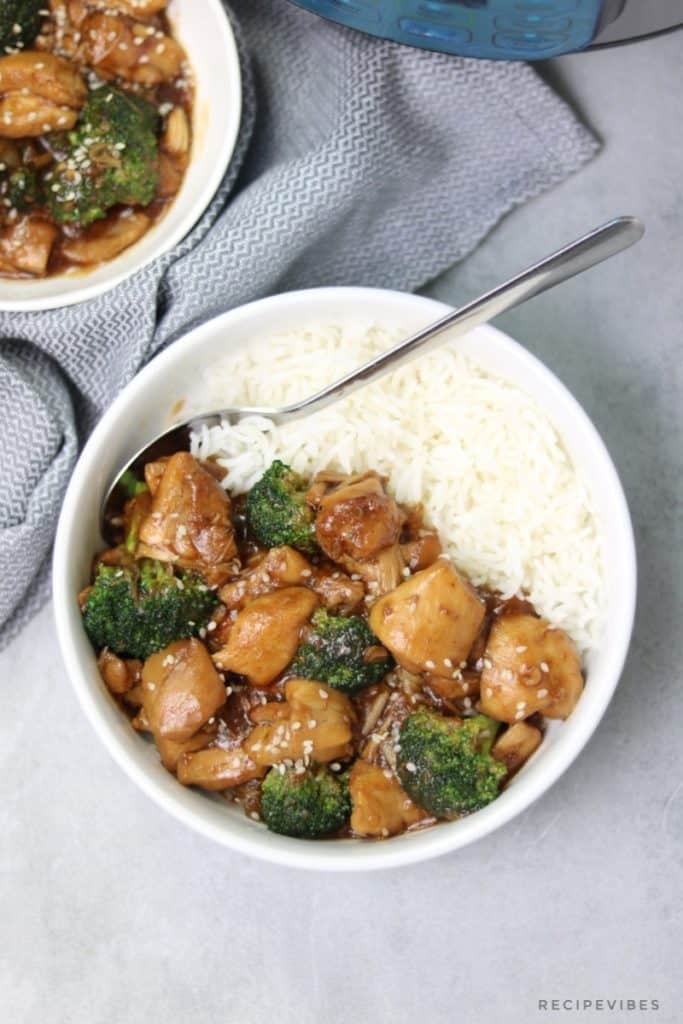 instant pot chicken and broccoli in white plate