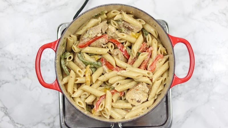 cooked pot of rasta pasta,