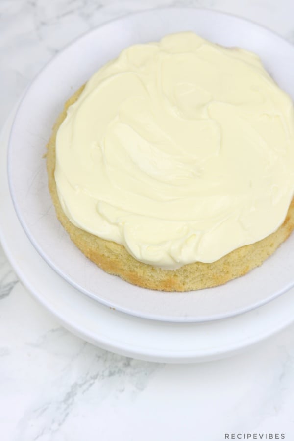 cream cheese icing on cake.