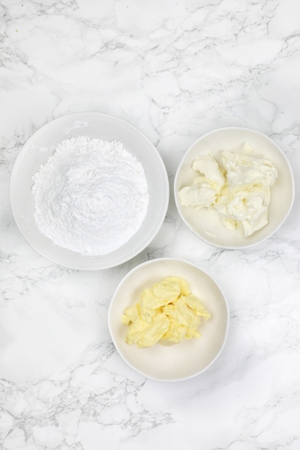 Ingredients for cream cheese icing displayed.