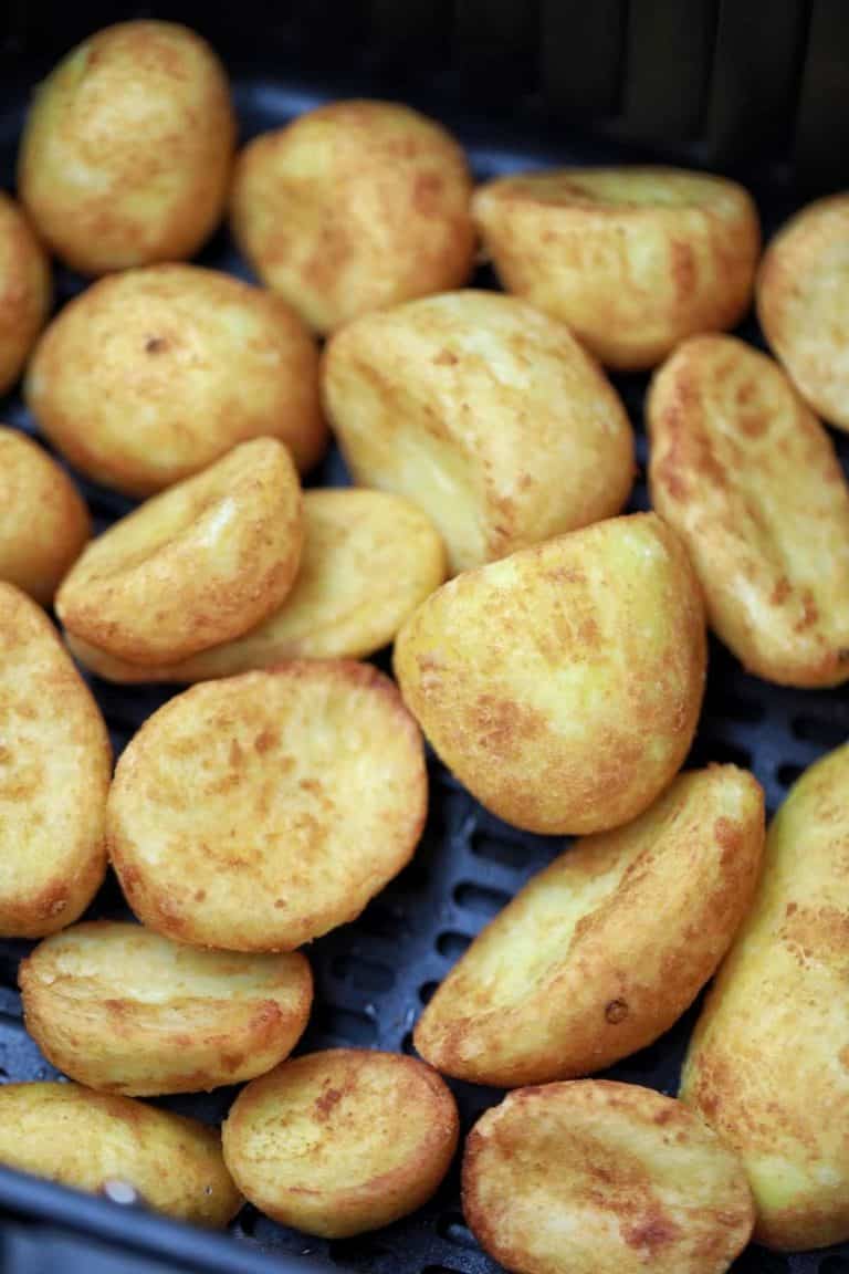 cooked frozen potatoes in air fryer.