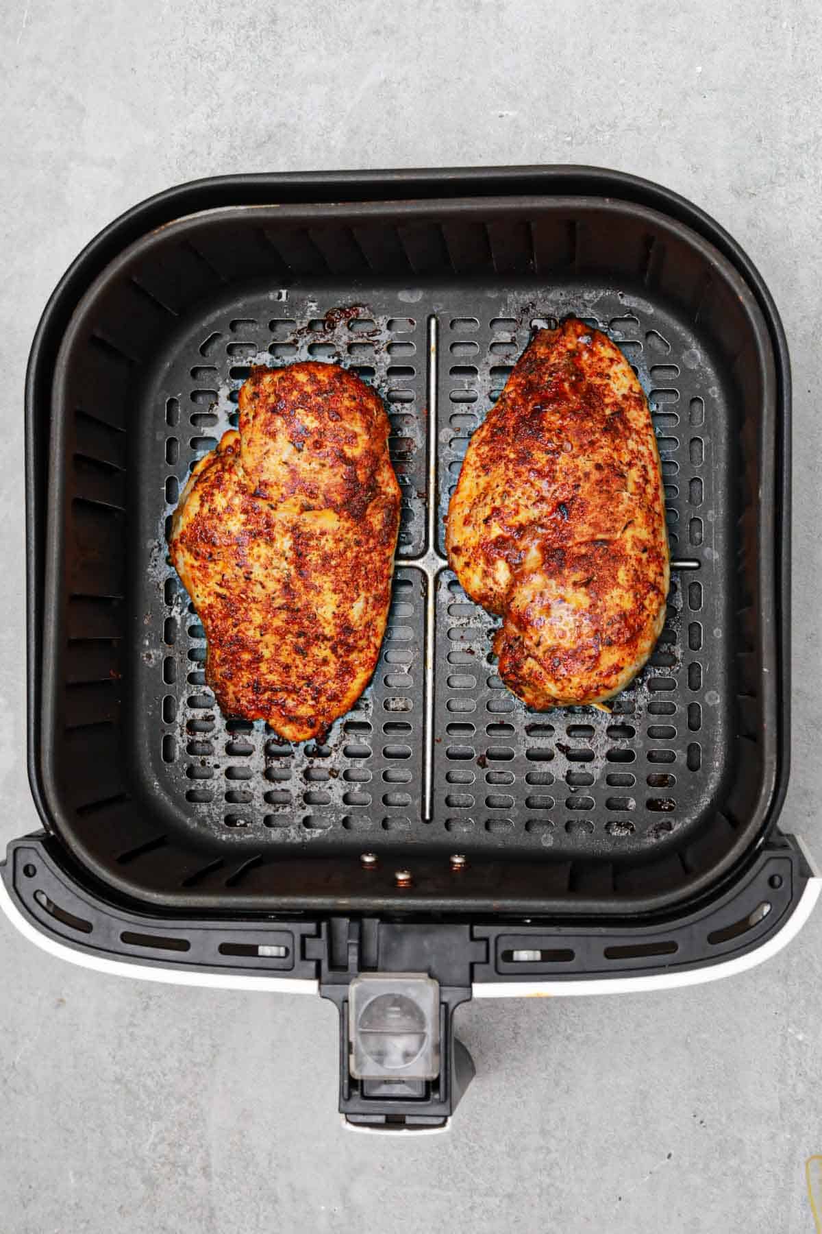 cooked cajun chicken in air fryer.