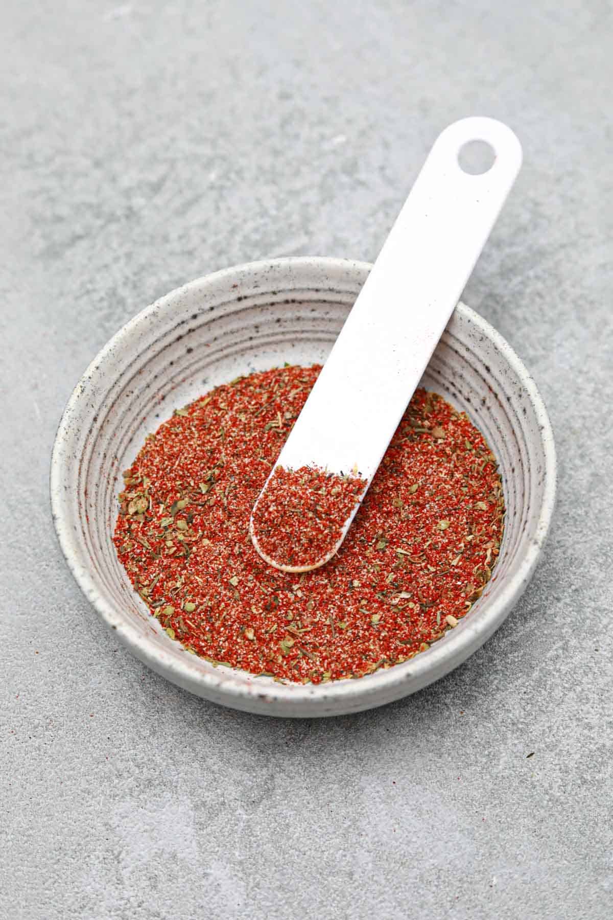 homemade cajun seasoning deisplayed in the bowl.