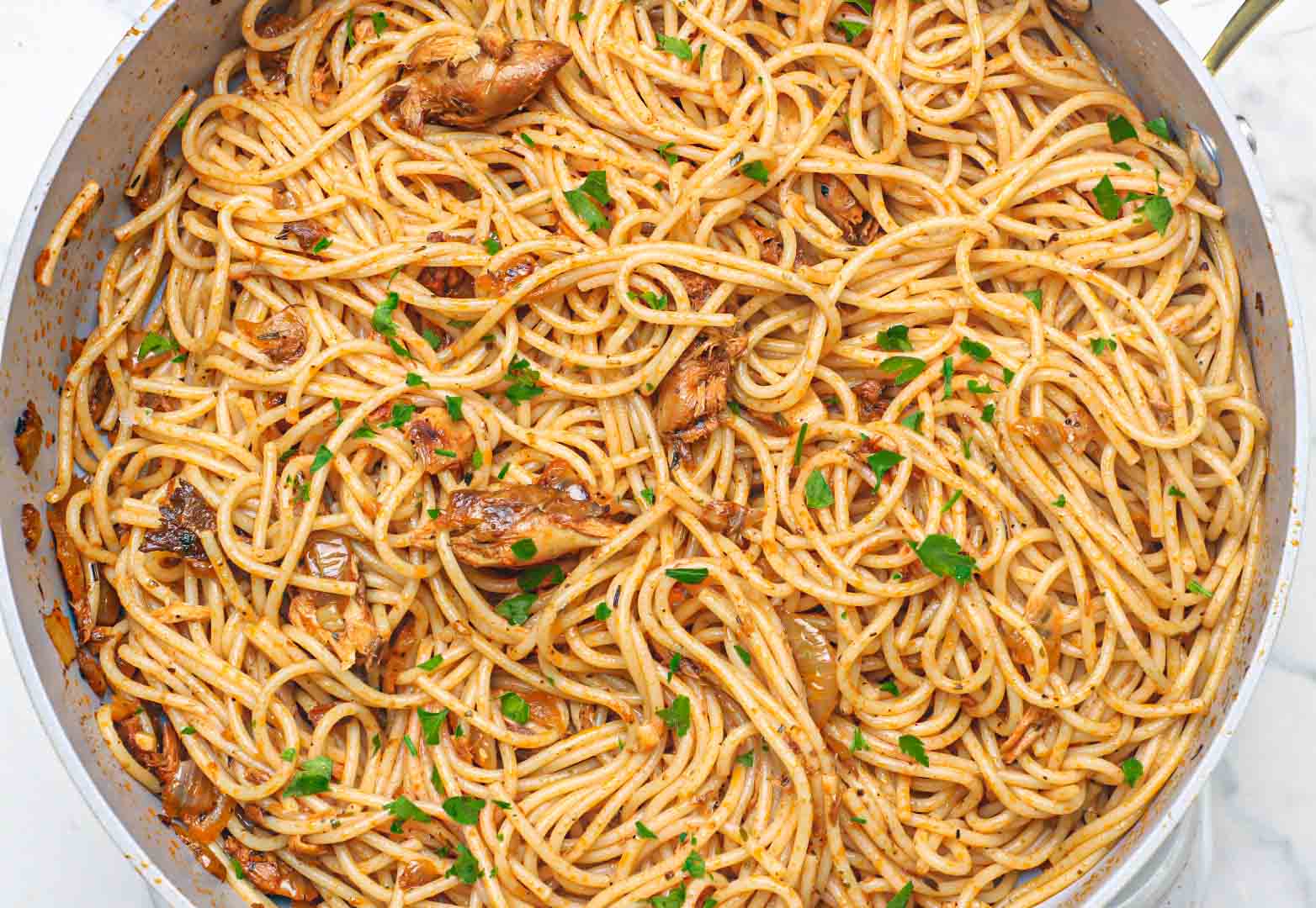 mackerel pasta displayed in a pot.